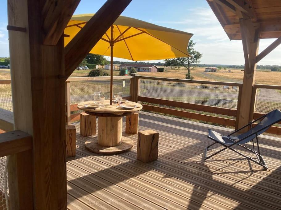 L'Observatoire De L'Aerogrange บิสการ์รอส ภายนอก รูปภาพ